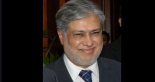 ARY UK aplogises from Ishaq Dar