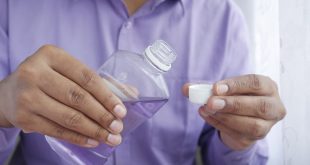 Mouthwash: advantages vs disadvantages