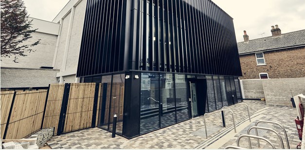 Muslim Student forced to stop praying in London