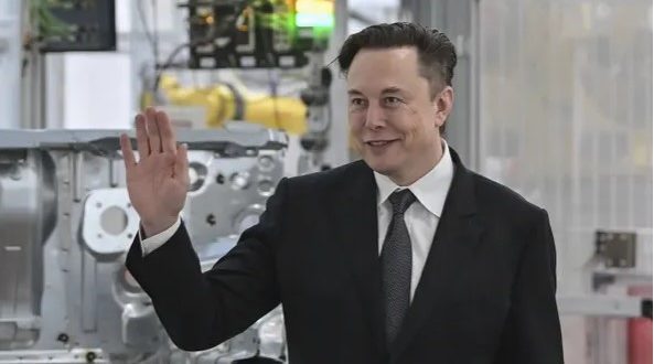 Elon Musk is no longer Twitter largest shareholder