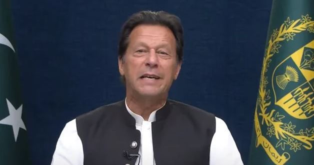 PTI plans to delay voting on no confidence move