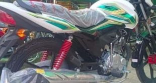 Honda CB125F Independence day