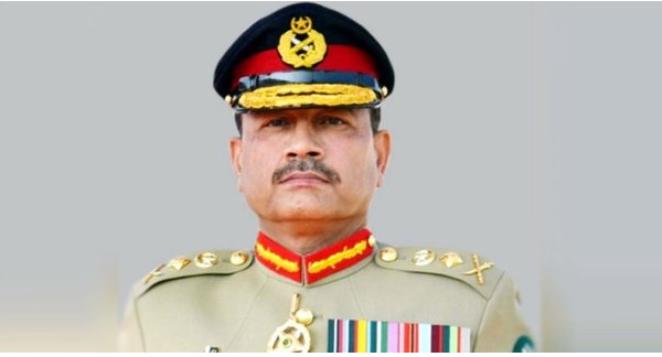 Army Chief on illegal immigrants