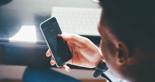 Mobile phone import to Pakistan