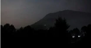 Pakistan shoots down 5 Indian fighter jets