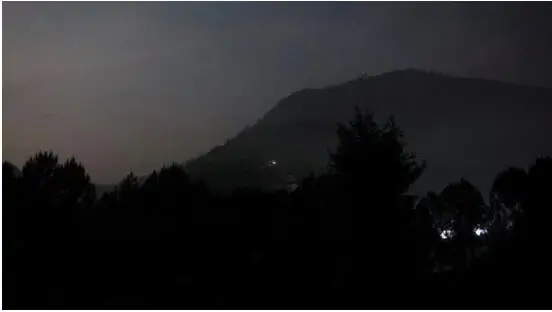 Pakistan shoots down 5 Indian fighter jets