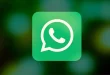 Mobile screen illustrating WhatsApp's new bubble feature enabling users to chat while using other apps simultaneously