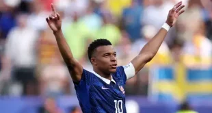 Kylian Mbappe celebrates scoring his 18th World Cup goal for France against Sweden in the 2026 FIFA World Cup