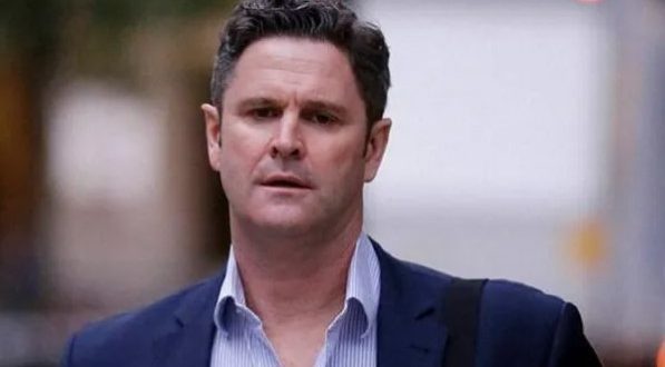 Chris Cairns recovering